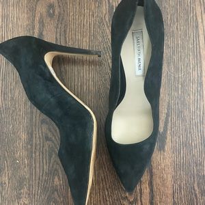 Saks black pumps 9.5
